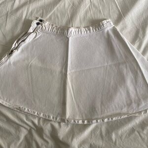 AMERICAN APPAREL White Women's Skirt